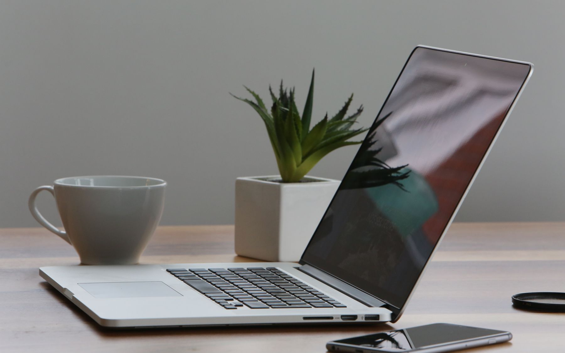Business laptop available to rent or deploy